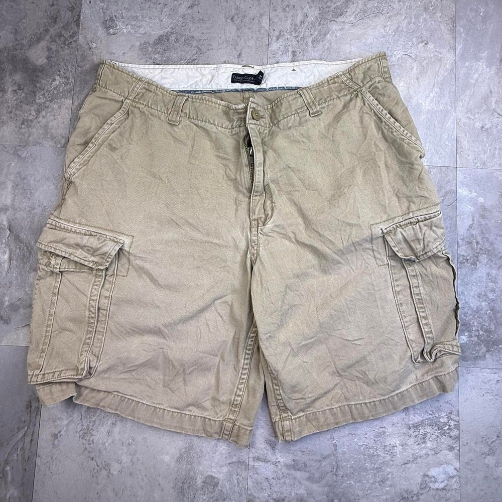 Y2K baggy beige faded glory cargo shorts size 38